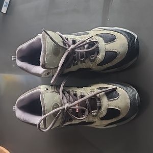 Women's steel toe safety boots size 9 EE width